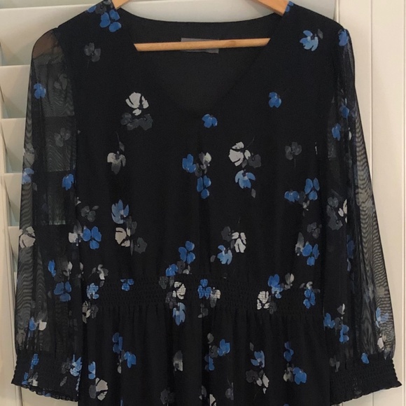 Jacqui E Dresses Jacqui E Size Medium Navy Floral Dress Pretty